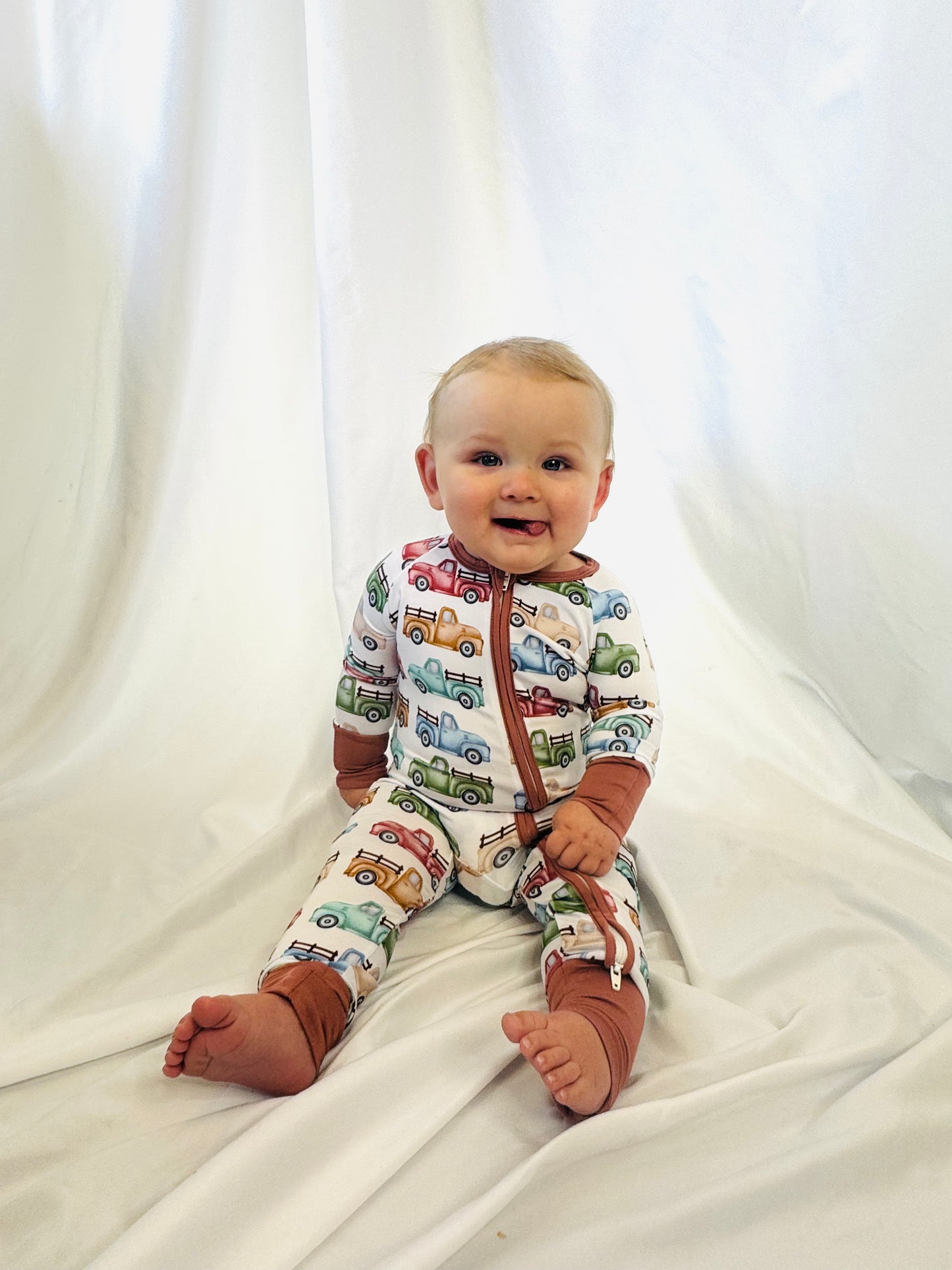 Harvest Hauler Footies